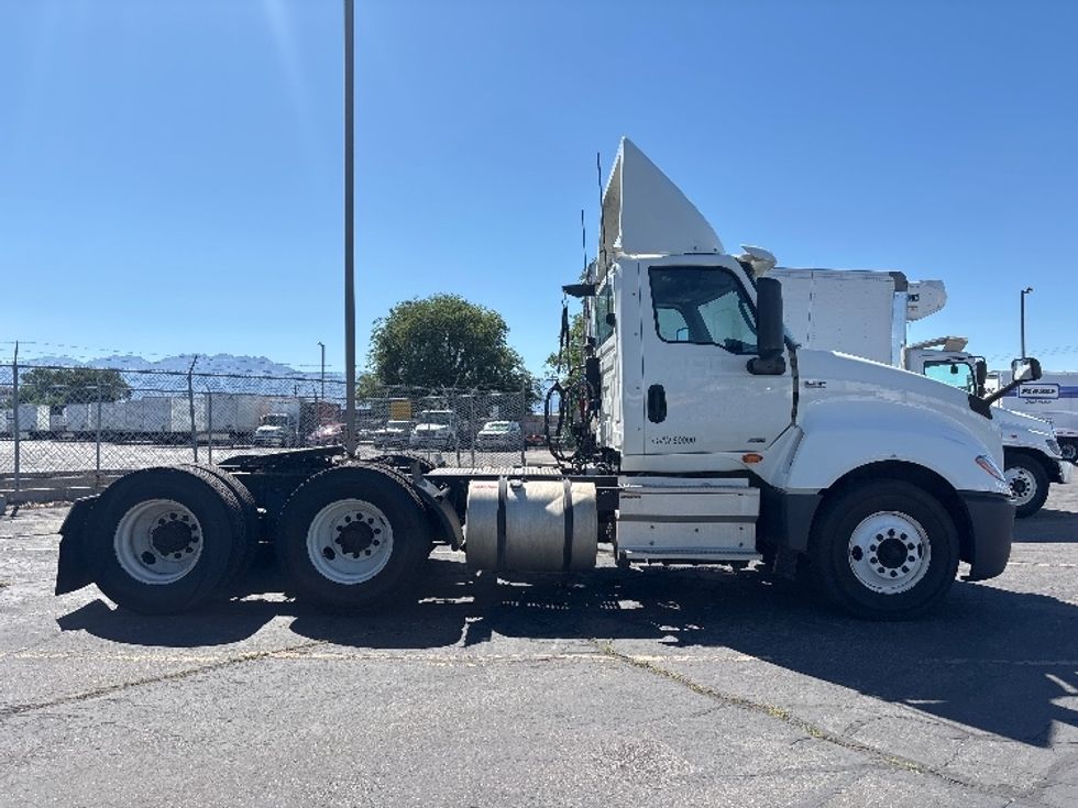 Day Cab Tractor-Heavy Duty Tractors-International-2019-LT625-West Valley City-UT-294,257\n\t\tmiles-$ 25,000 - Image 8