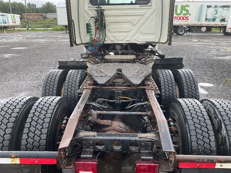 Day Cab Tractor-Heavy Duty Tractors-International-2019-LT625-Whitesboro-NY-300,736\n\t\tmiles-$ 31,500 - Image 6