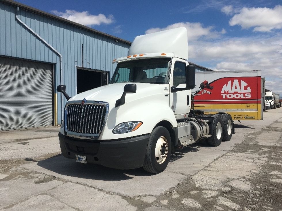 Day Cab Tractor-Heavy Duty Tractors-International-2019-LT625-Wilmington-OH-586,037\n\t\tmiles-$ 27,750 - Image 3