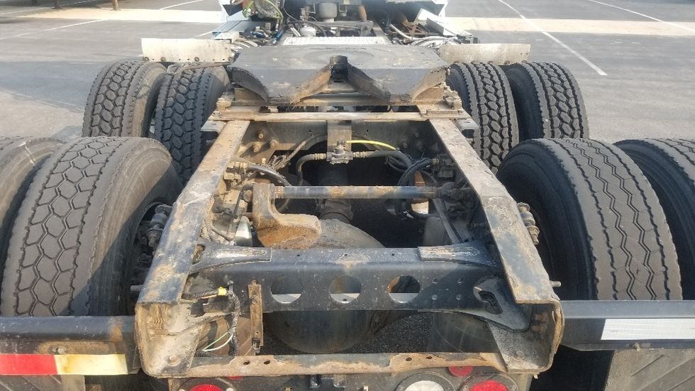 Day Cab Tractor-Heavy Duty Tractors-International-2019-LT625-Windsor-WI-546,525\n\t\tmiles-$ 27,750 - Image 6