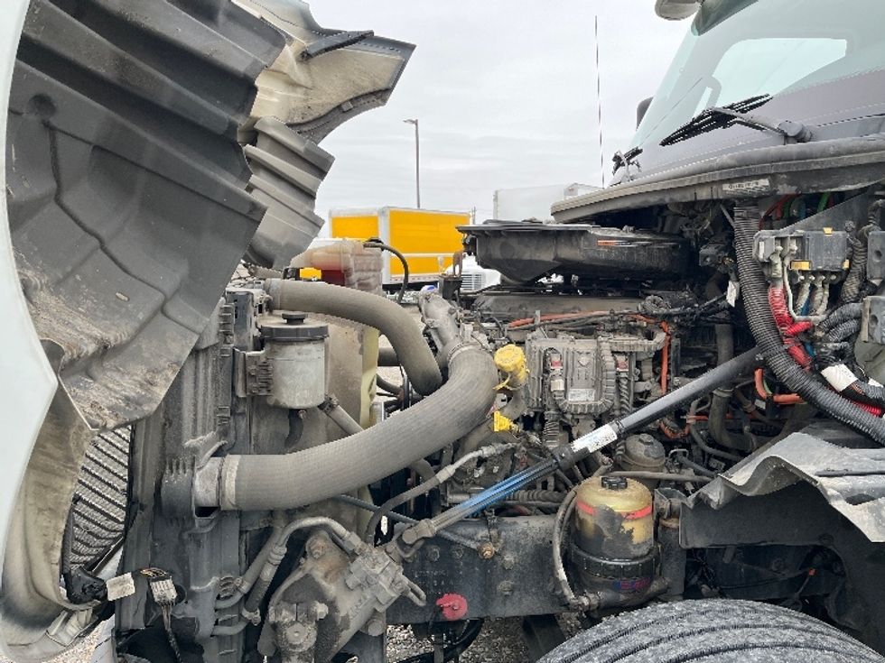 Day Cab Tractor-Heavy Duty Tractors-International-2019-LT625-Yakima-WA-290,283\n\t\tmiles-$ 32,750 - Image 16