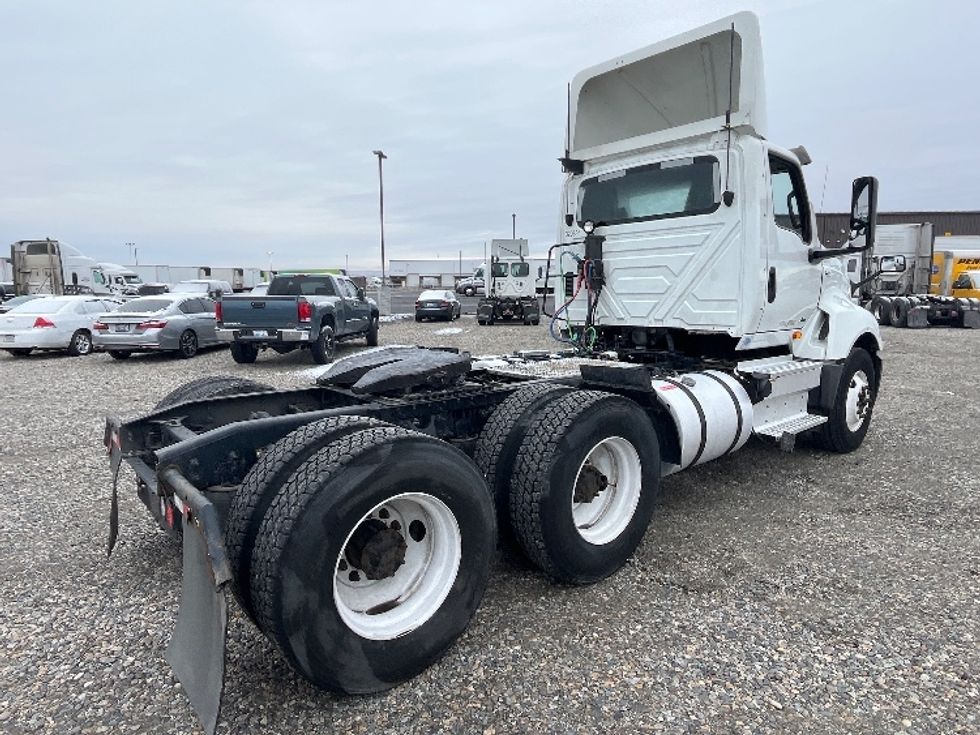 Day Cab Tractor-Heavy Duty Tractors-International-2019-LT625-Yakima-WA-290,283\n\t\tmiles-$ 32,750 - Image 7