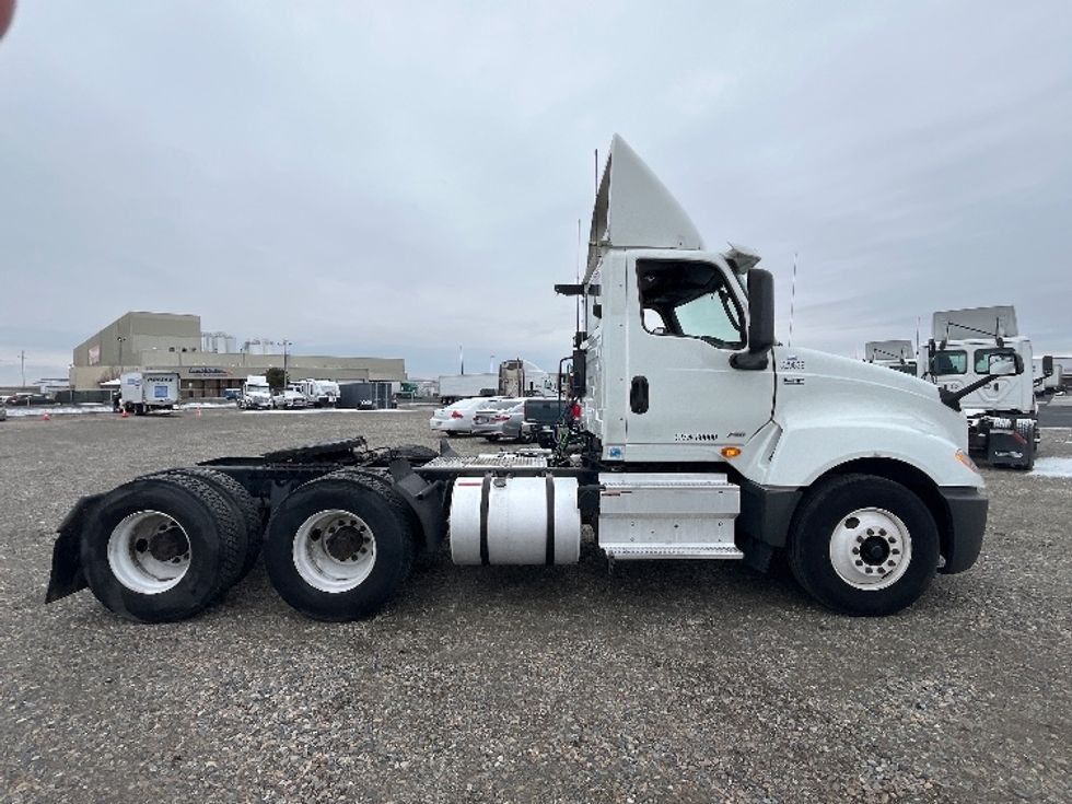 Day Cab Tractor-Heavy Duty Tractors-International-2019-LT625-Yakima-WA-290,283\n\t\tmiles-$ 32,750 - Image 8