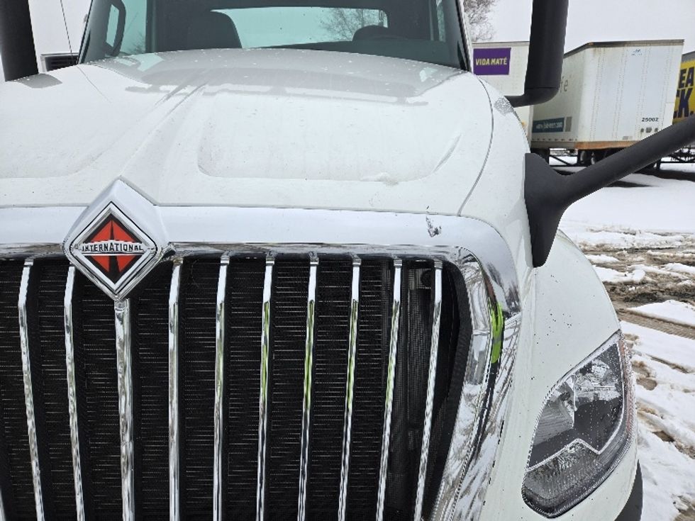 Day Cab Tractor-Heavy Duty Tractors-International-2019-LT625-Yakima-WA-380,438\n\t\tmiles-$ 28,750 - Image 18