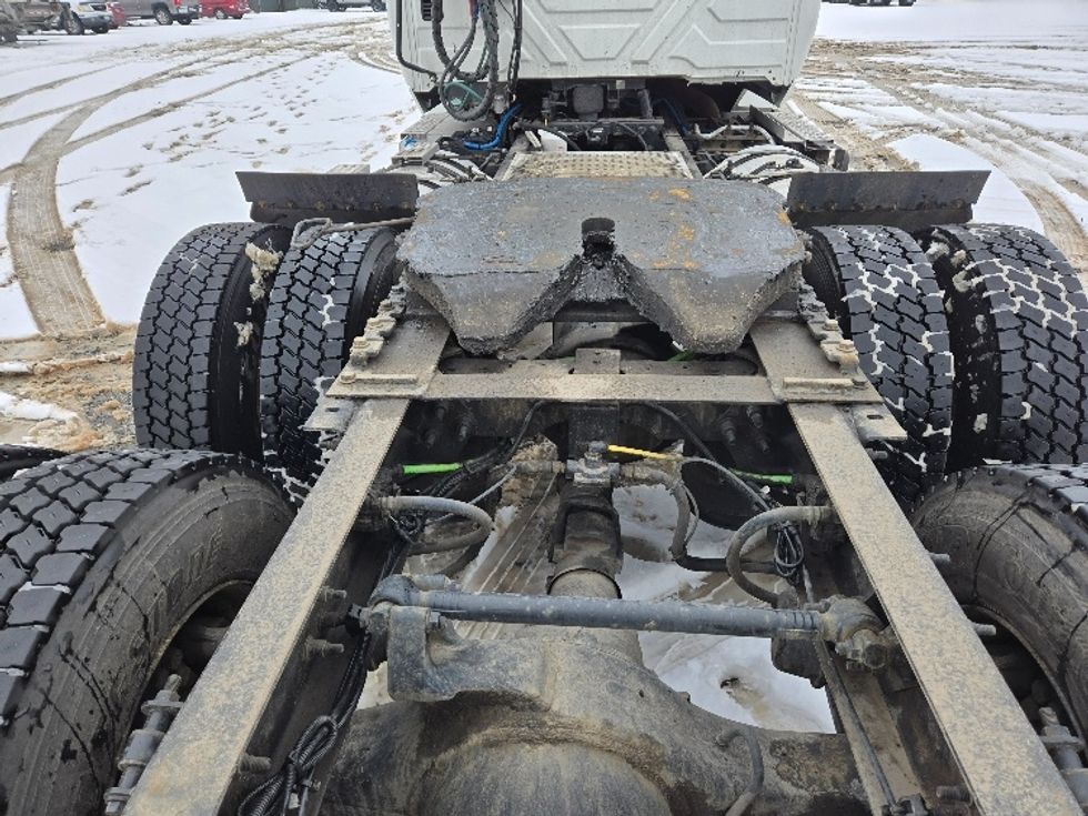 Day Cab Tractor-Heavy Duty Tractors-International-2019-LT625-Yakima-WA-380,438\n\t\tmiles-$ 28,750 - Image 6