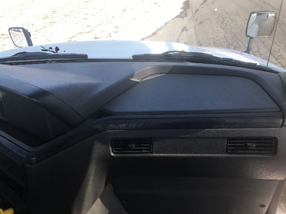 Day Cab Tractor-Heavy Duty Tractors-International-2019-RH613-Cleona-PA-315,823\n\t\tmiles-$ 23,000 - Image 13