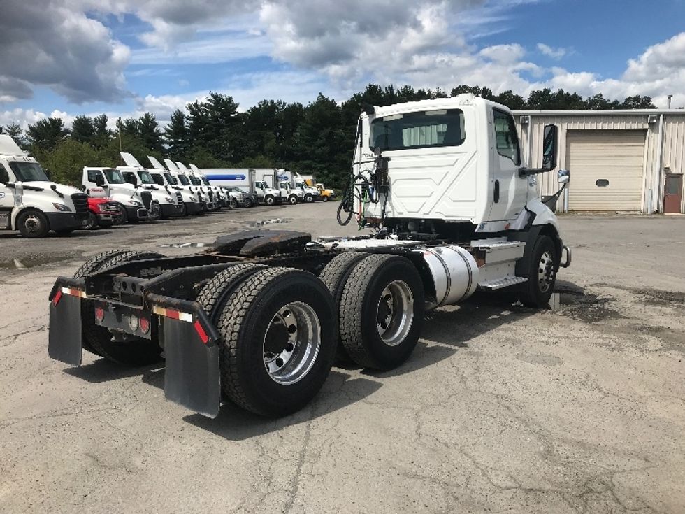 Day Cab Tractor-Heavy Duty Tractors-International-2019-RH613-Cumberland-MD-303,567\n\t\tmiles-$ 24,500 - Image 7