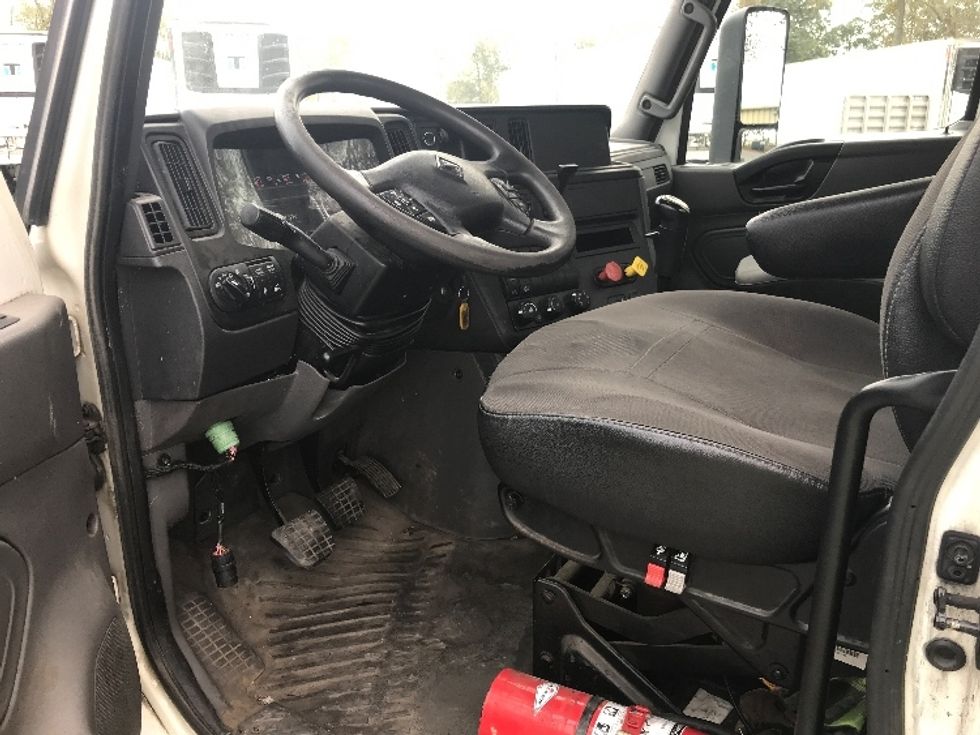 Day Cab Tractor-Heavy Duty Tractors-International-2019-RH613-Cumberland-MD-317,132\n\t\tmiles-$ 24,500 - Image 10