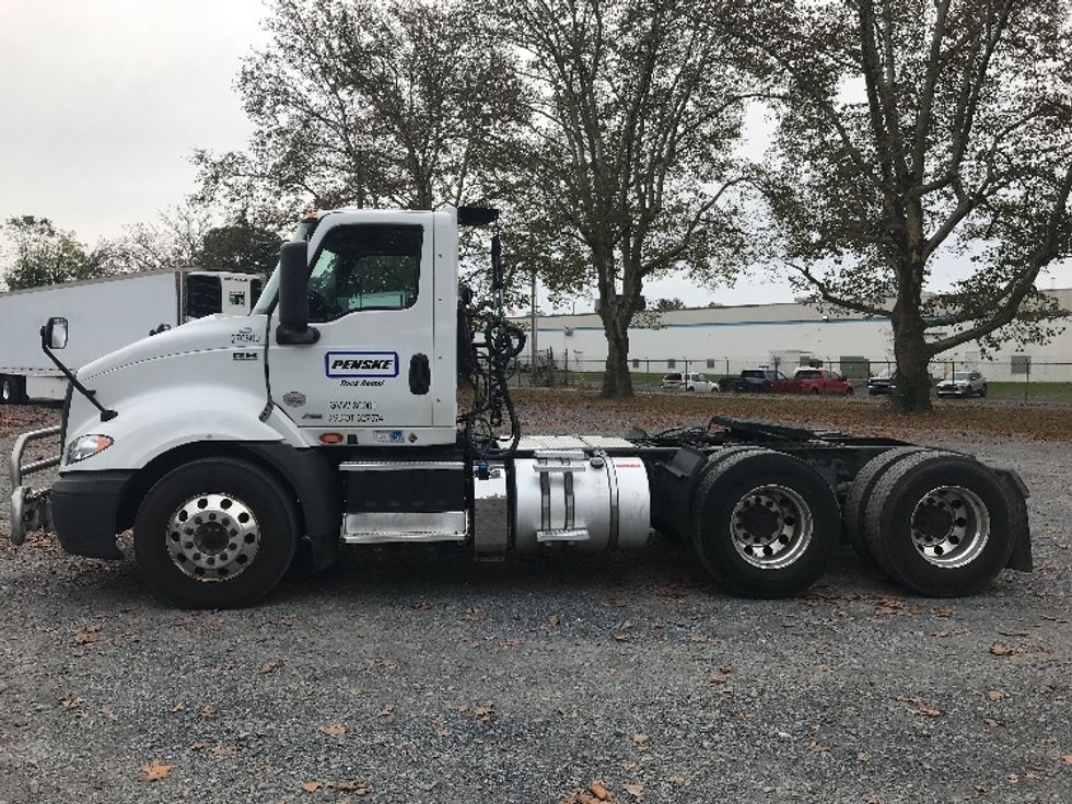 Day Cab Tractor-Heavy Duty Tractors-International-2019-RH613-Cumberland-MD-317,132\n\t\tmiles-$ 24,500 - Image 4