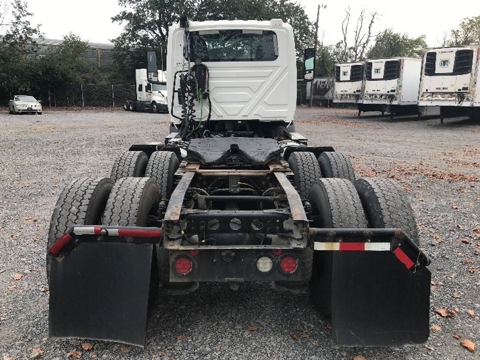 Day Cab Tractor-Heavy Duty Tractors-International-2019-RH613-Cumberland-MD-317,132\n\t\tmiles-$ 24,500 - Image 6