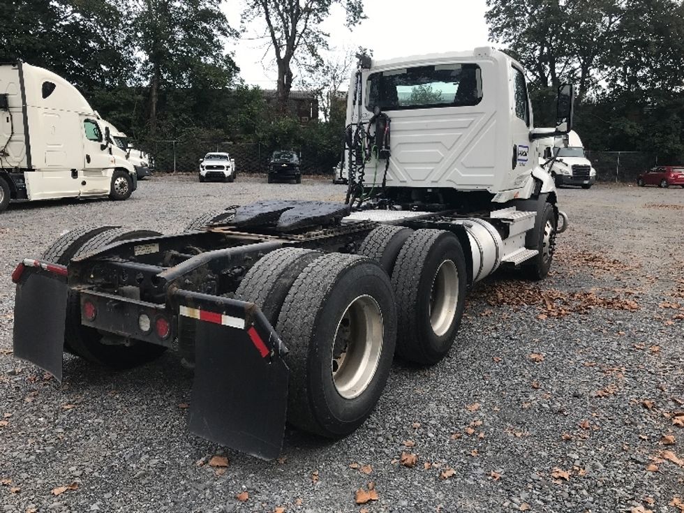 Day Cab Tractor-Heavy Duty Tractors-International-2019-RH613-Cumberland-MD-317,132\n\t\tmiles-$ 24,500 - Image 7