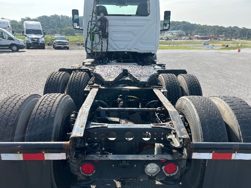 Day Cab Tractor-Heavy Duty Tractors-International-2019-RH613-Duncansville-PA-316,395\n\t\tmiles-$ 26,000 - Image 6