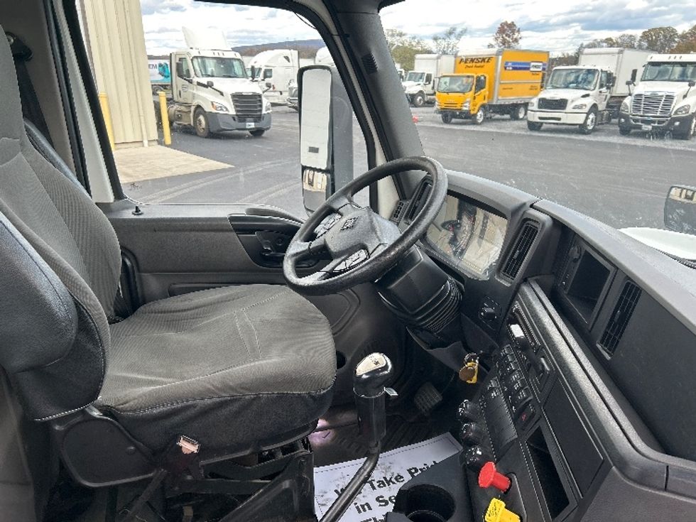 Day Cab Tractor-Heavy Duty Tractors-International-2019-RH613-Duncansville-PA-368,617\n\t\tmiles-$ 22,250 - Image 14