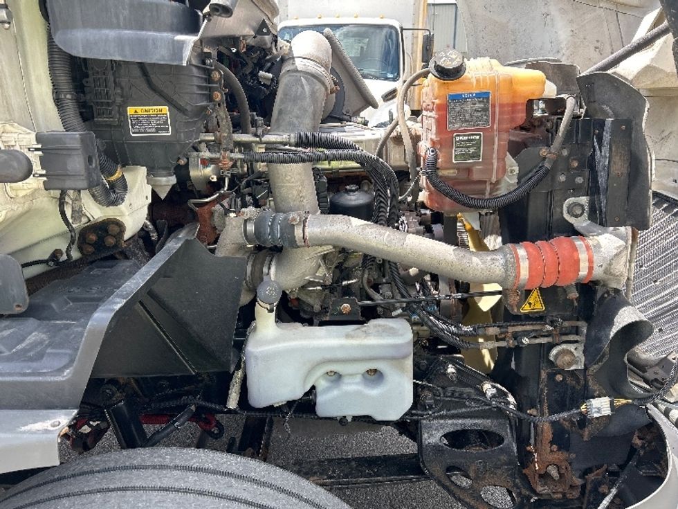 Day Cab Tractor-Heavy Duty Tractors-International-2019-RH613-Duncansville-PA-429,968\n\t\tmiles-$ 22,750 - Image 15