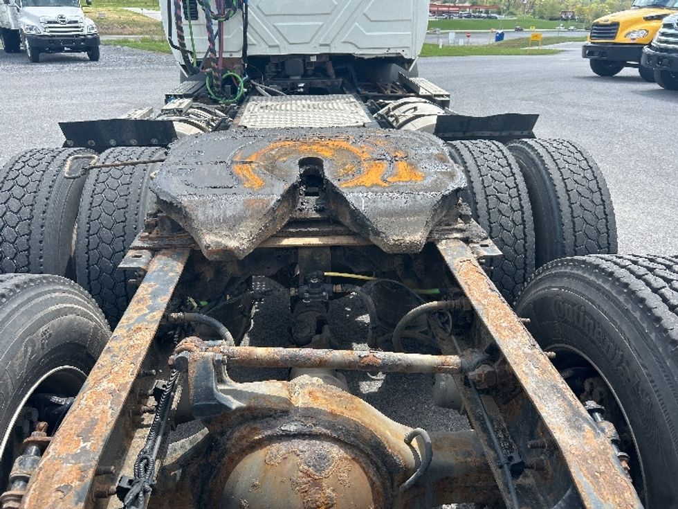 Day Cab Tractor-Heavy Duty Tractors-International-2019-RH613-Duncansville-PA-431,628\n\t\tmiles-$ 22,750 - Image 6