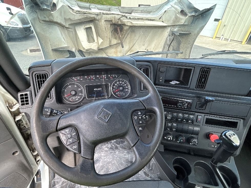 Day Cab Tractor-Heavy Duty Tractors-International-2019-RH613-Duncansville-PA-453,387\n\t\tmiles-$ 22,750 - Image 11