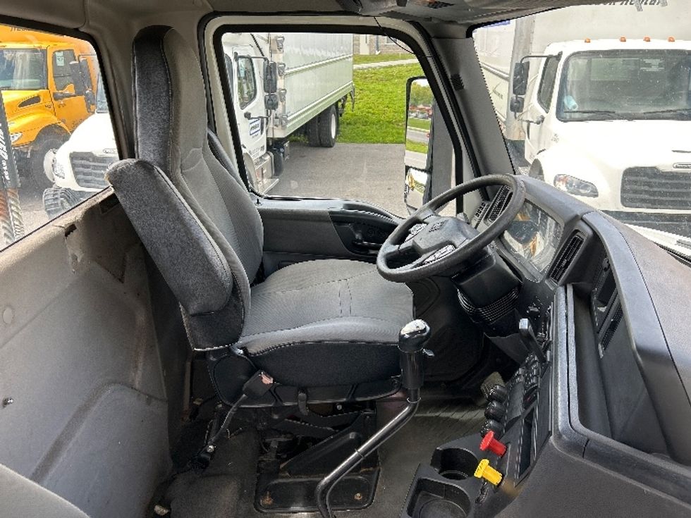Day Cab Tractor-Heavy Duty Tractors-International-2019-RH613-Duncansville-PA-453,387\n\t\tmiles-$ 22,750 - Image 14