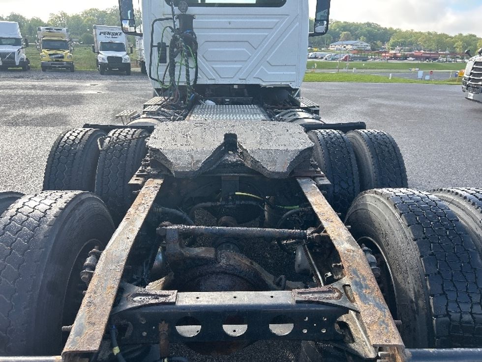 Day Cab Tractor-Heavy Duty Tractors-International-2019-RH613-Duncansville-PA-482,461\n\t\tmiles-$ 22,750 - Image 6