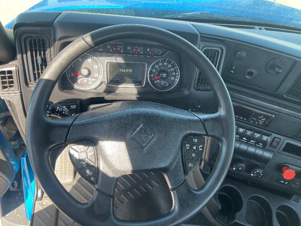 Day Cab Tractor-Heavy Duty Tractors-International-2019-RH613-El Paso-TX-166,411\n\t\tmiles-$ 31,000 - Image 11