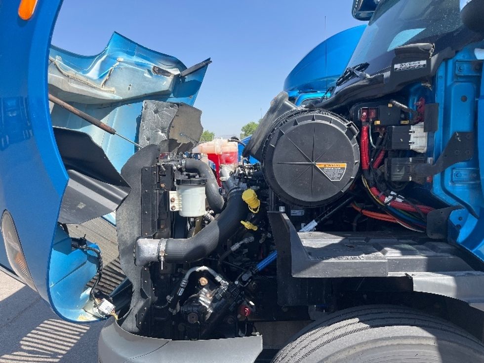 Day Cab Tractor-Heavy Duty Tractors-International-2019-RH613-El Paso-TX-166,411\n\t\tmiles-$ 31,000 - Image 16