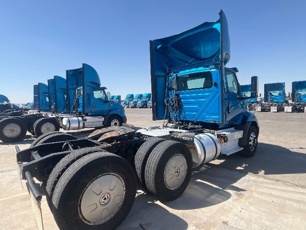 Day Cab Tractor-Heavy Duty Tractors-International-2019-RH613-El Paso-TX-166,411\n\t\tmiles-$ 31,000 - Image 7