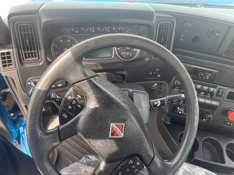 2019 International RH613 RH photo 11