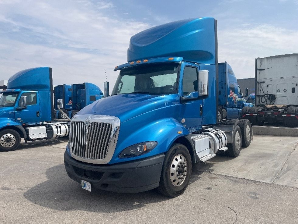 2019 International RH613 RH photo 3