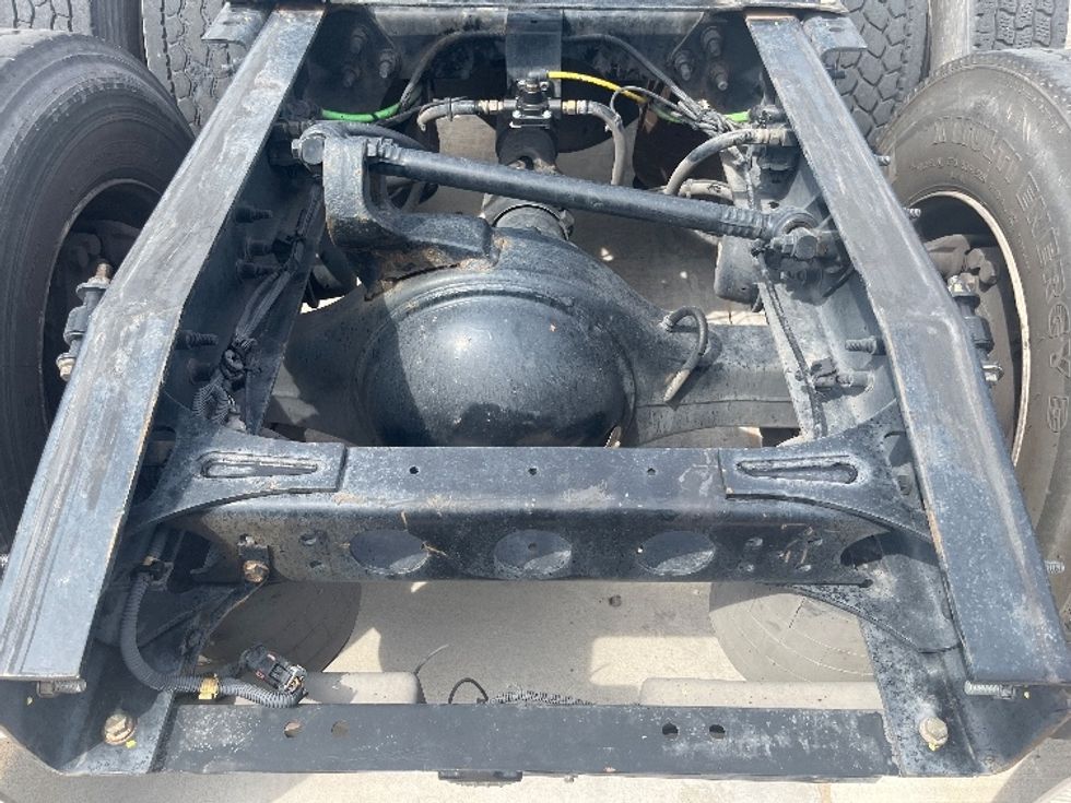 2019 International RH613 RH photo 6