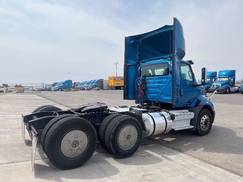 2019 International RH613 RH photo 7