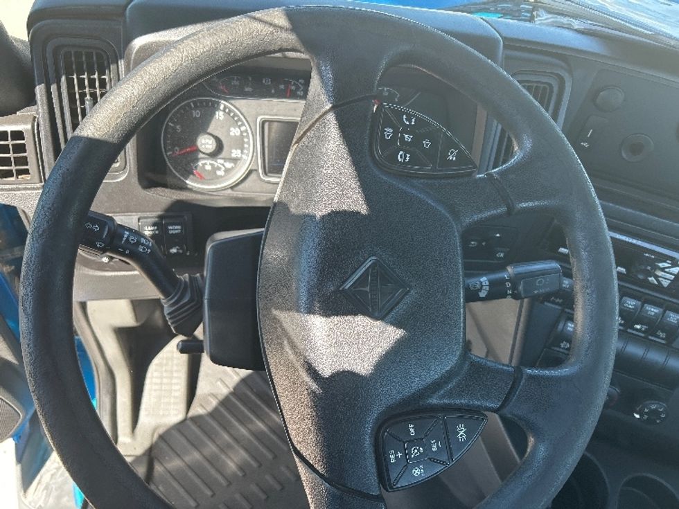 Day Cab Tractor-Heavy Duty Tractors-International-2019-RH613-El Paso-TX-224,817\n\t\tmiles-$ 31,000 - Image 11