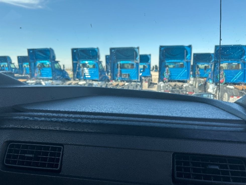 Day Cab Tractor-Heavy Duty Tractors-International-2019-RH613-El Paso-TX-224,817\n\t\tmiles-$ 31,000 - Image 13