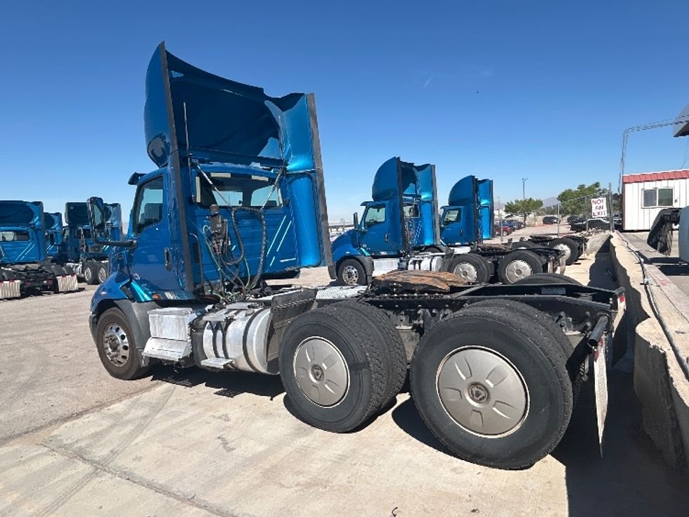 Day Cab Tractor-Heavy Duty Tractors-International-2019-RH613-El Paso-TX-224,817\n\t\tmiles-$ 31,000 - Image 5