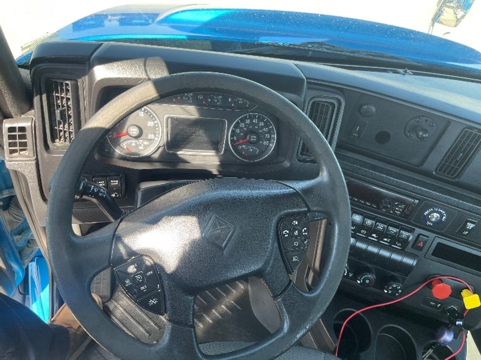 Day Cab Tractor-Heavy Duty Tractors-International-2019-RH613-El Paso-TX-234,117\n\t\tmiles-$ 31,000 - Image 11
