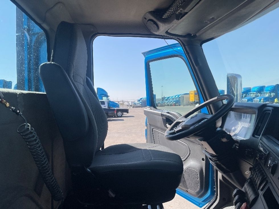 Day Cab Tractor-Heavy Duty Tractors-International-2019-RH613-El Paso-TX-234,117\n\t\tmiles-$ 31,000 - Image 14