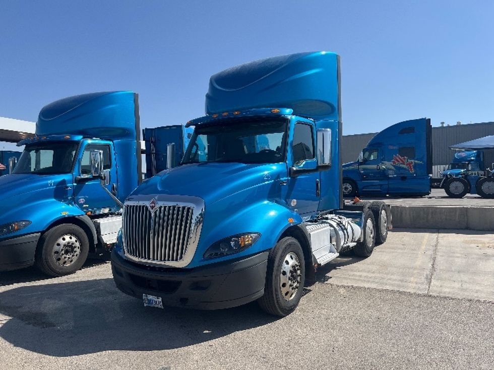 2019 International RH613 RH photo 3