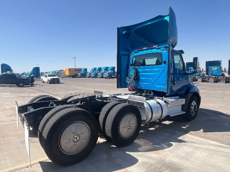 Day Cab Tractor-Heavy Duty Tractors-International-2019-RH613-El Paso-TX-234,117\n\t\tmiles-$ 31,000 - Image 7