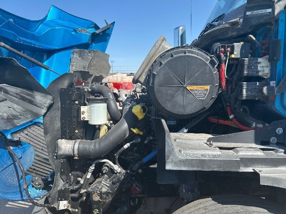 Day Cab Tractor-Heavy Duty Tractors-International-2019-RH613-El Paso-TX-238,220\n\t\tmiles-$ 31,000 - Image 16