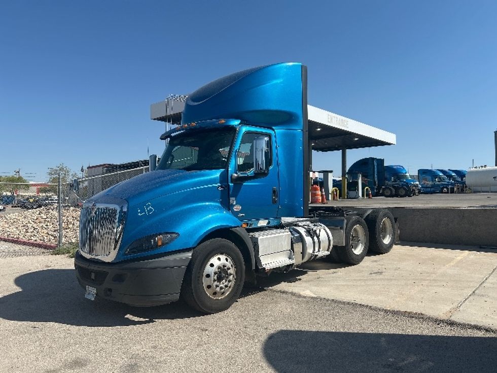 Day Cab Tractor-Heavy Duty Tractors-International-2019-RH613-El Paso-TX-238,220\n\t\tmiles-$ 31,000 - Image 3