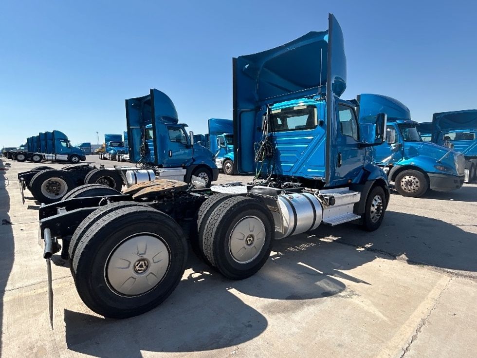 Day Cab Tractor-Heavy Duty Tractors-International-2019-RH613-El Paso-TX-238,220\n\t\tmiles-$ 31,000 - Image 7