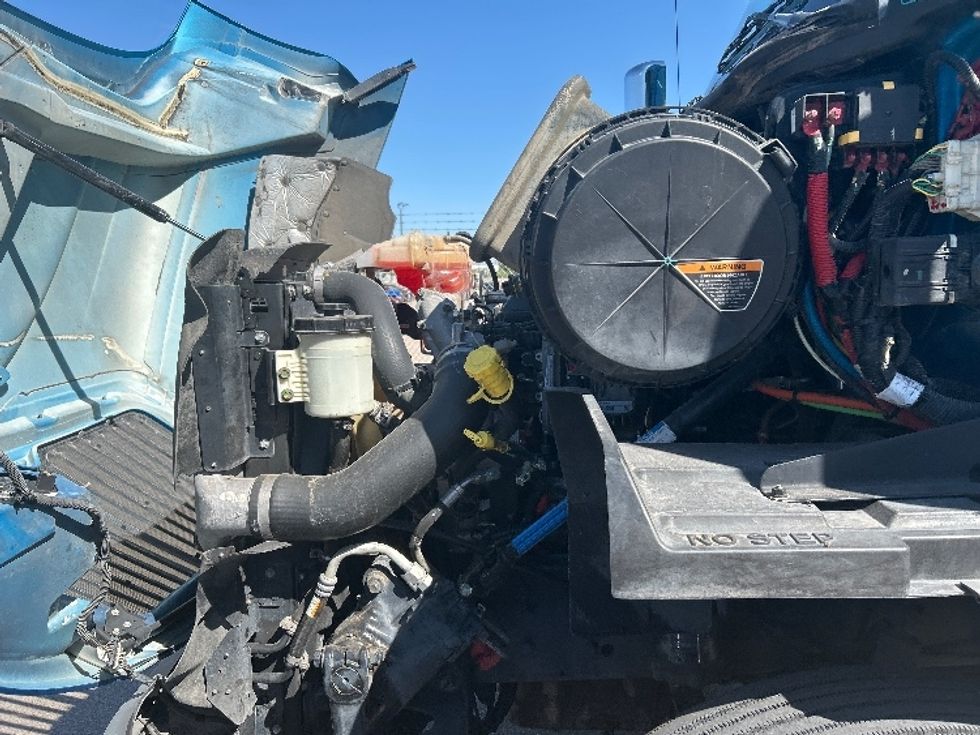 Day Cab Tractor-Heavy Duty Tractors-International-2019-RH613-El Paso-TX-240,133\n\t\tmiles-$ 31,000 - Image 16