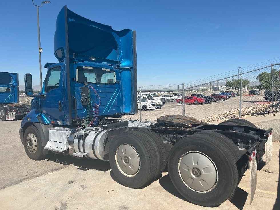 Day Cab Tractor-Heavy Duty Tractors-International-2019-RH613-El Paso-TX-240,133\n\t\tmiles-$ 31,000 - Image 5