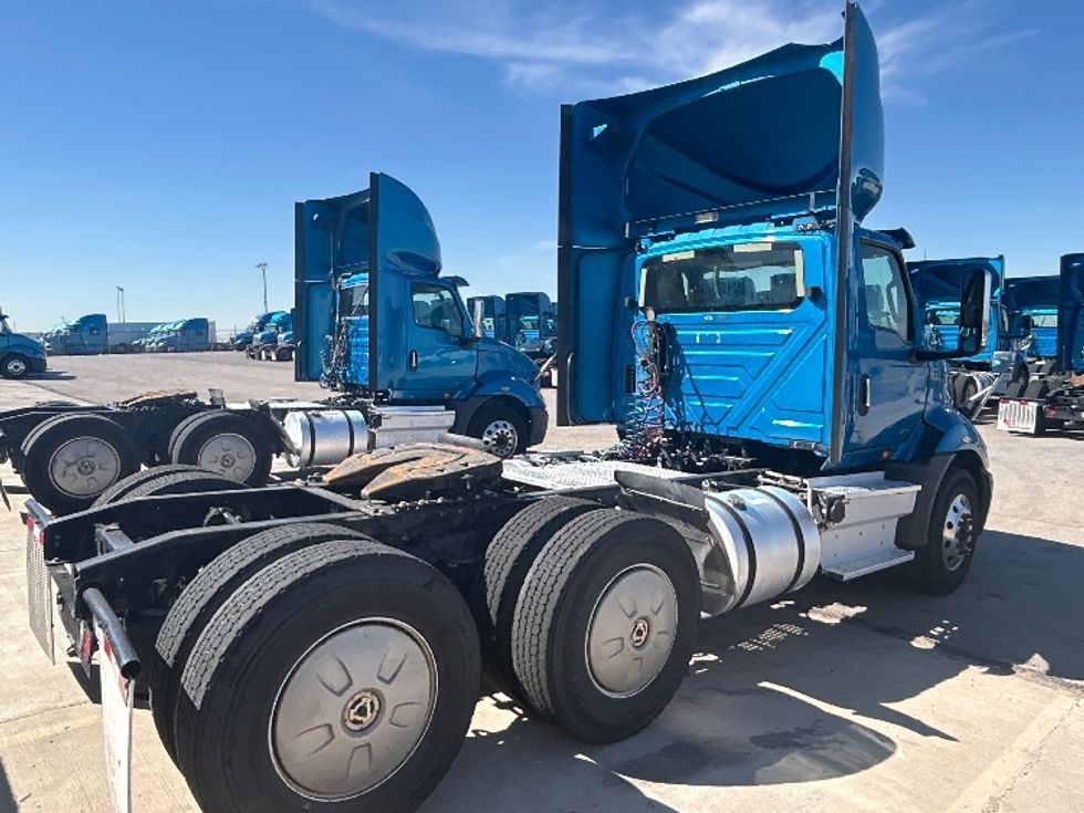 Day Cab Tractor-Heavy Duty Tractors-International-2019-RH613-El Paso-TX-240,133\n\t\tmiles-$ 31,000 - Image 7
