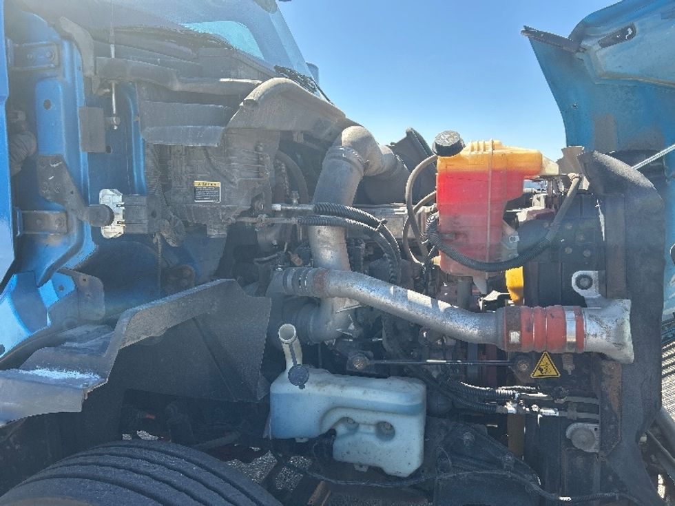 Day Cab Tractor-Heavy Duty Tractors-International-2019-RH613-El Paso-TX-240,158\n\t\tmiles-$ 31,000 - Image 15