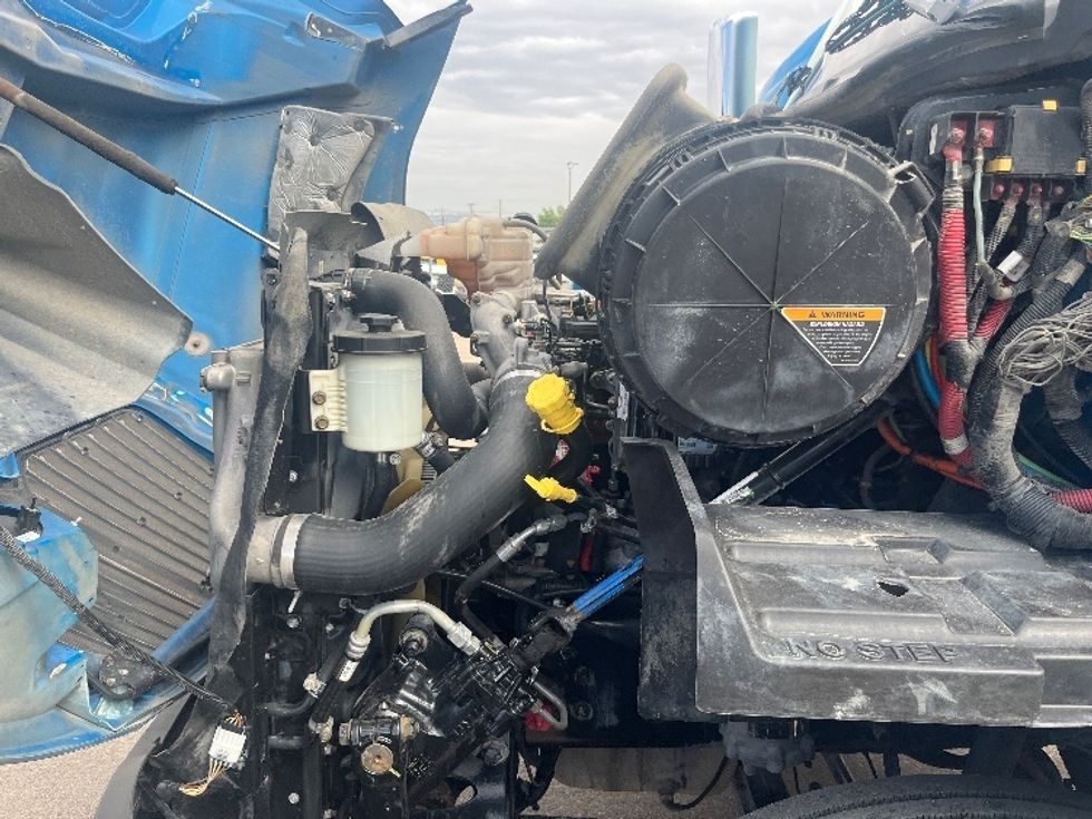 Day Cab Tractor-Heavy Duty Tractors-International-2019-RH613-El Paso-TX-242,268\n\t\tmiles-$ 31,000 - Image 16