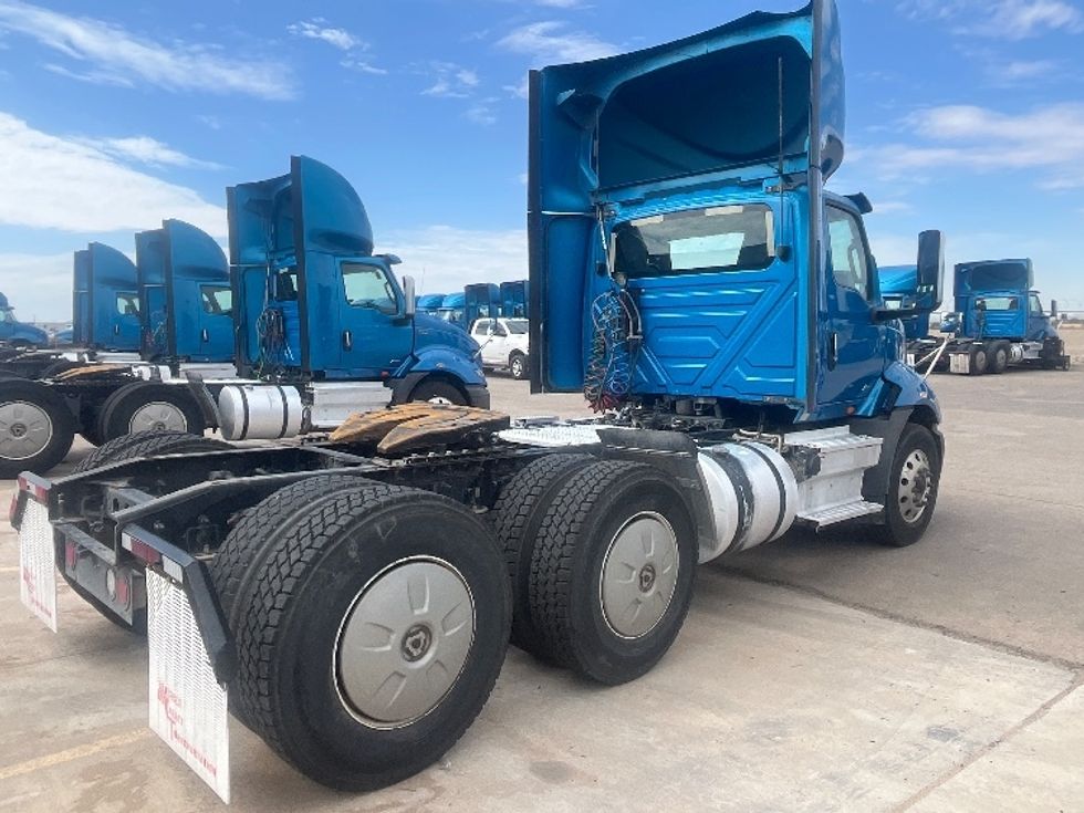 Day Cab Tractor-Heavy Duty Tractors-International-2019-RH613-El Paso-TX-242,268\n\t\tmiles-$ 31,000 - Image 7