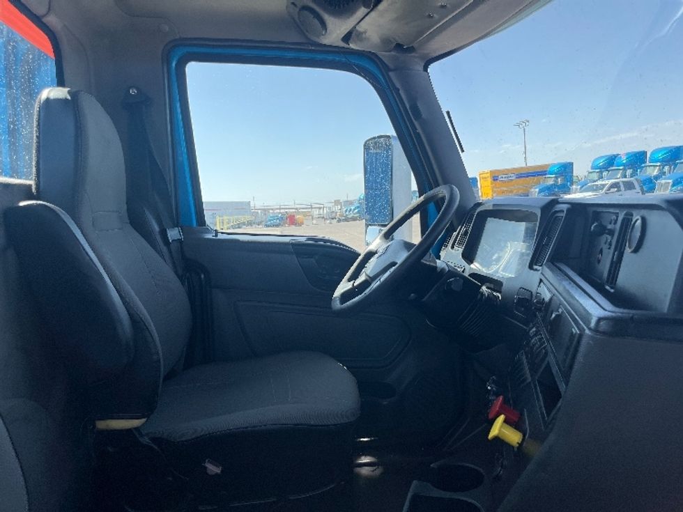 Day Cab Tractor-Heavy Duty Tractors-International-2019-RH613-El Paso-TX-243,840\n\t\tmiles-$ 31,000 - Image 14