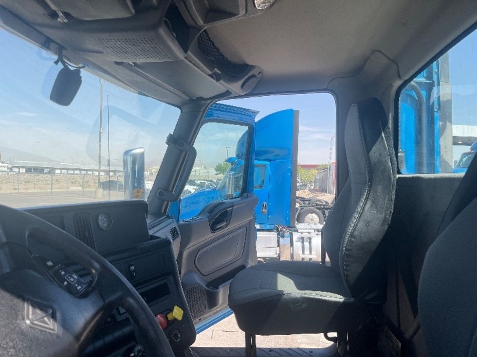 Day Cab Tractor-Heavy Duty Tractors-International-2019-RH613-El Paso-TX-247,697\n\t\tmiles-$ 23,500 - Image 10