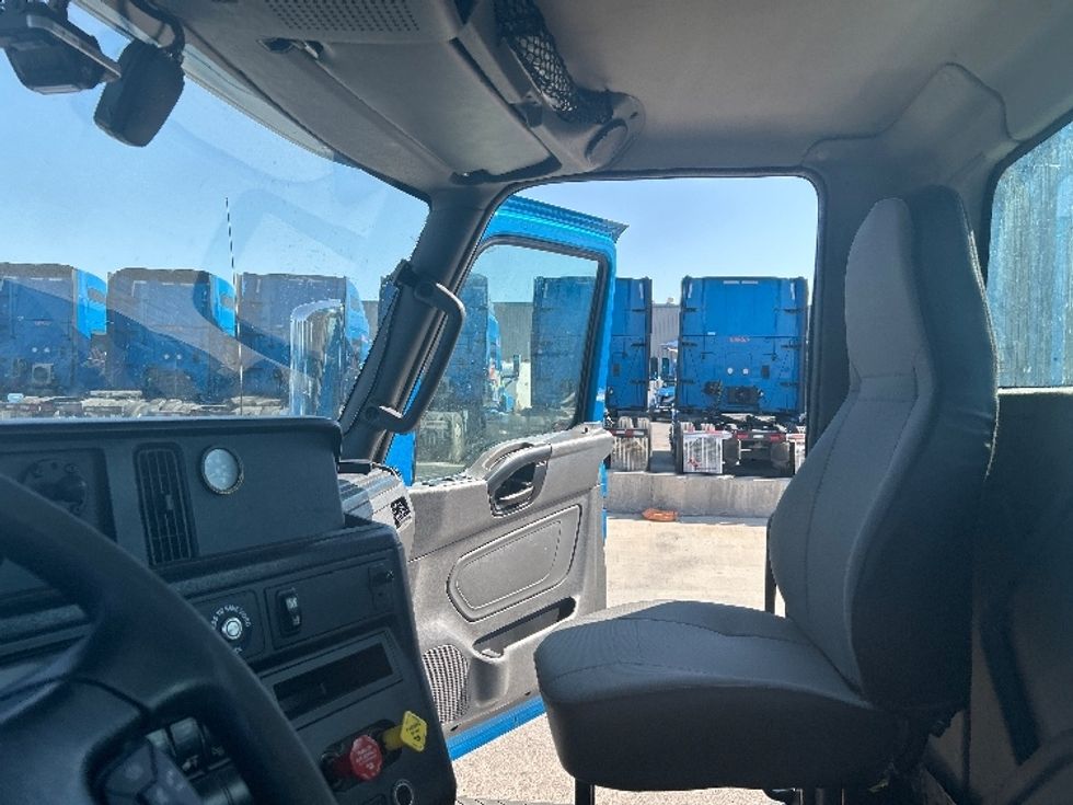 Day Cab Tractor-Heavy Duty Tractors-International-2019-RH613-El Paso-TX-249,285\n\t\tmiles-$ 31,000 - Image 10
