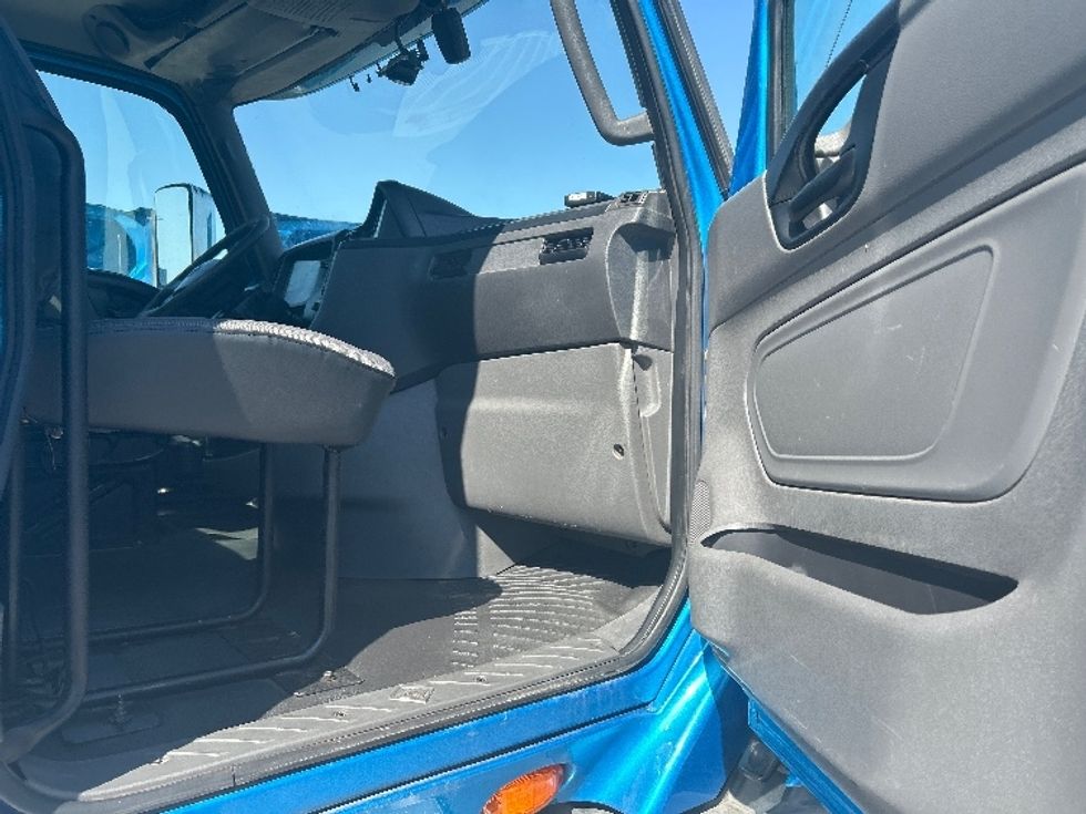 Day Cab Tractor-Heavy Duty Tractors-International-2019-RH613-El Paso-TX-249,285\n\t\tmiles-$ 31,000 - Image 12