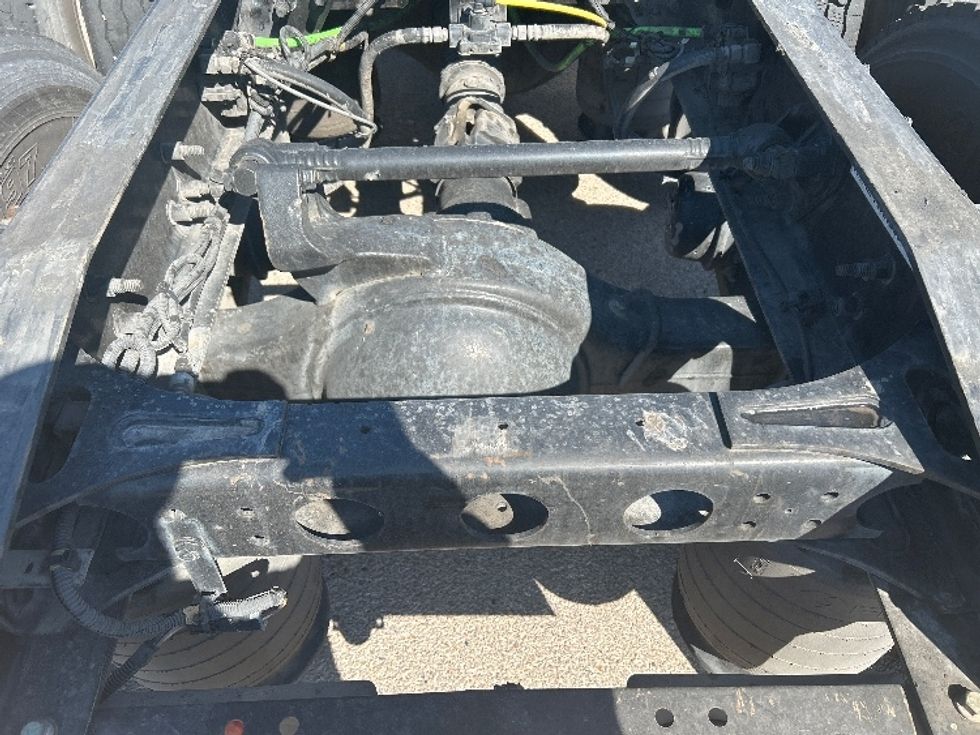Day Cab Tractor-Heavy Duty Tractors-International-2019-RH613-El Paso-TX-249,285\n\t\tmiles-$ 31,000 - Image 6
